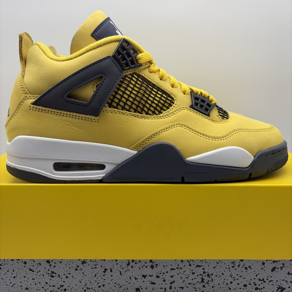 Size 9.5 - Jordan 4 Retro Mid Lightning (CT8527-700)